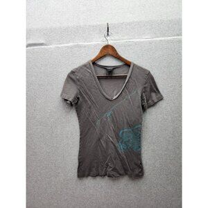 Fox Small Gray V-Neck Graphic T-Shirt Womens 100% Cotton Casual Short Sleeve